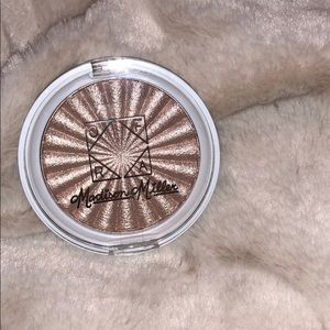 Ofra Madison Miller Sea Shimmer Highlighter